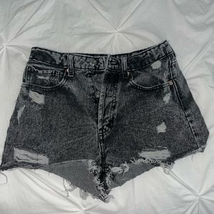 Wild Fable high waisted dark washed shorts